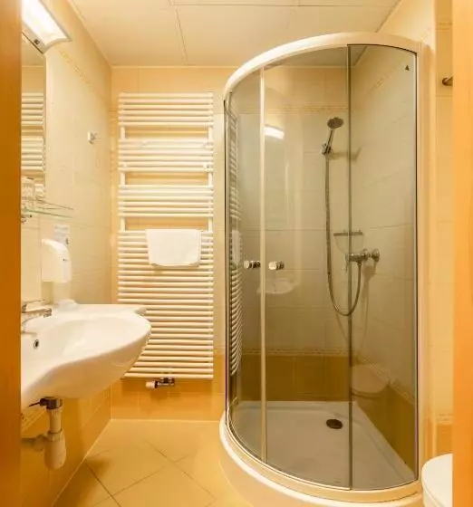 スーペリアファミリールーム, Aqua Hotel Termál