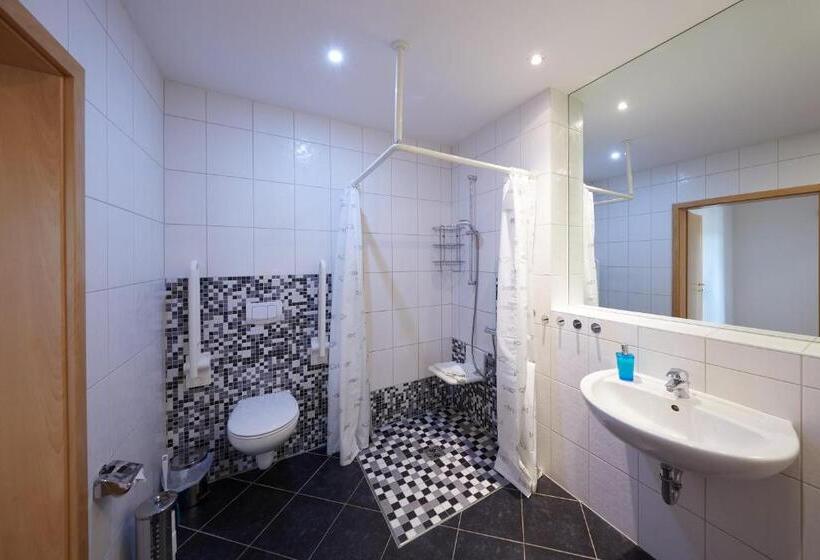 Апартаменты 3 Спальни, Garni  Zum Eichwerder