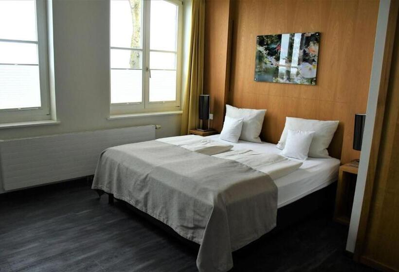 غرفة قياسية مطلّة علي البحر, Hafenresidenz Stralsund