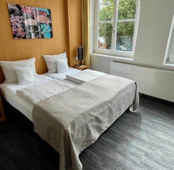 غرفة قياسية مطلة على المدينة, Hafenresidenz Stralsund