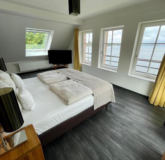 جناح جونيور مطلّ علي البحر, Hafenresidenz Stralsund