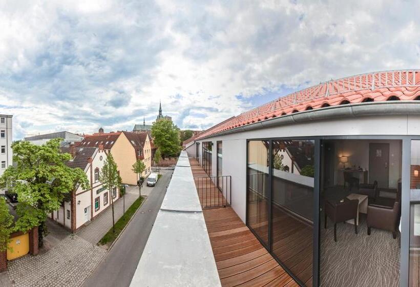 غرفة قياسية مزوَّدة بشُرفة, Hafenresidenz Stralsund