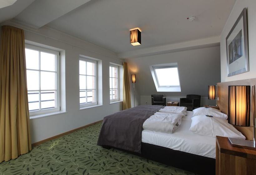 غرفة قياسية مطلّة علي البحر, Hafenresidenz Stralsund