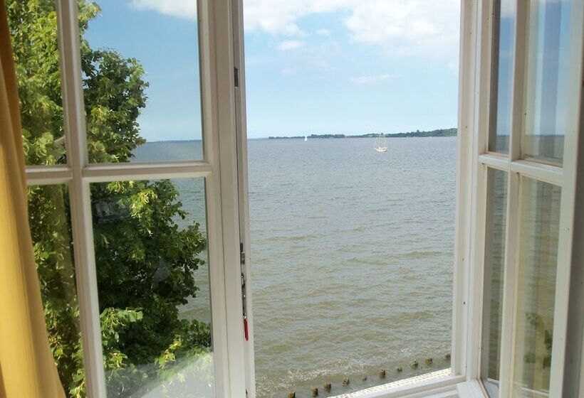 غرفة قياسية مطلّة علي البحر, Hafenresidenz Stralsund