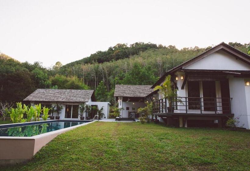 Вилла с 1 спальней и бассейном, Koyao Bay Pavilions   Beach Resort And Pool Villas