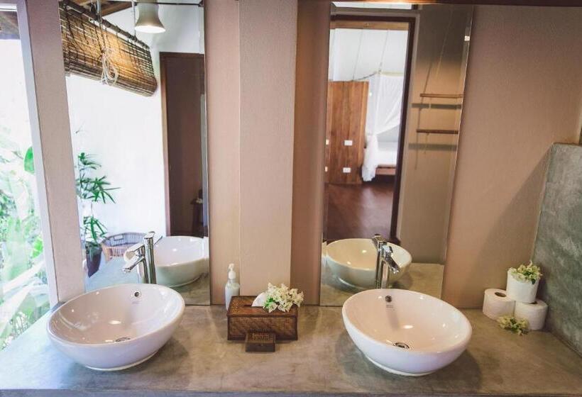 Вилла с 1 спальней и бассейном, Koyao Bay Pavilions   Beach Resort And Pool Villas