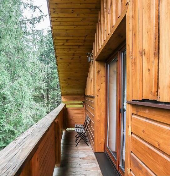 家庭间, Mikulášska Chata