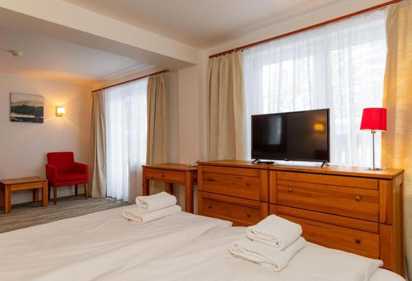 标准间, Mikulášska Chata