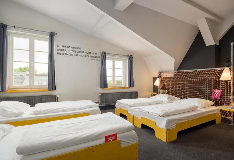 四人标准间, Superbude Hamburg St Pauli