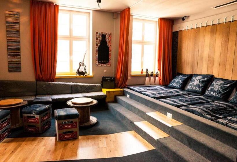 套房, Superbude Hamburg St Pauli