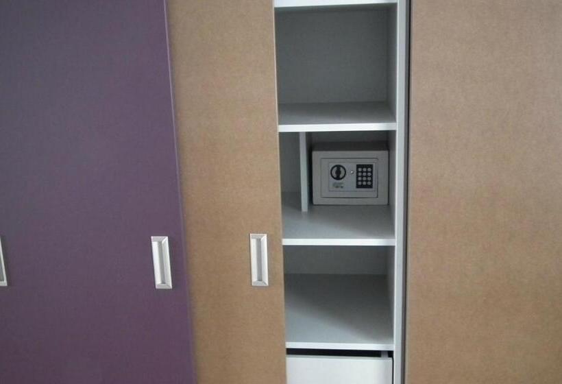 스탠다드 룸 공동 욕실, Szent Gellert