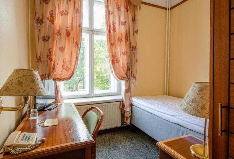 اتاق استاندارد یک نفره, Victoria