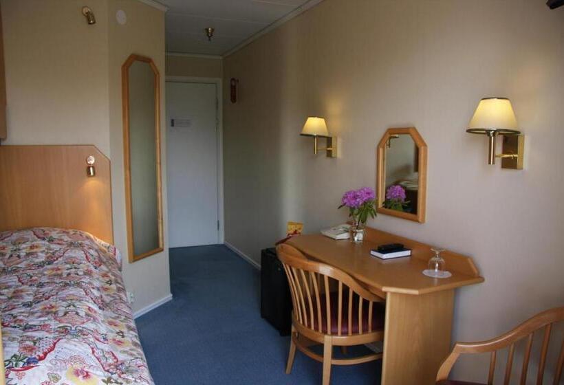 חדר סטנדרט יחיד, Westland