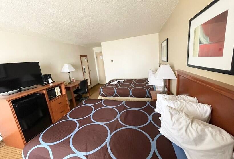 غرفه قياسيه سريرين مزدوجين, Super 8 By Wyndham Williston Nd