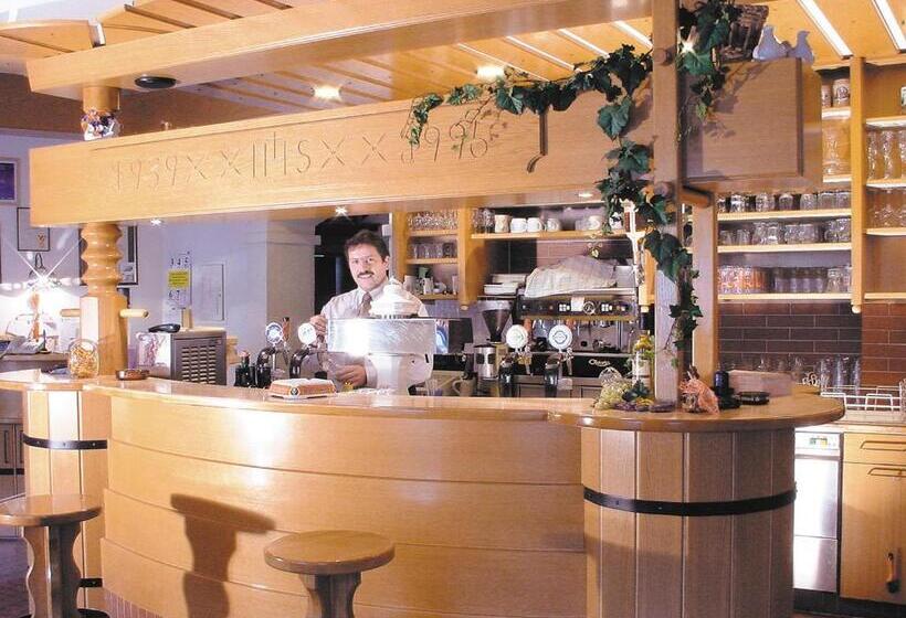 バルコニー付きスタンダードルーム, Genussgasthof & Hotel Beim Krutzler