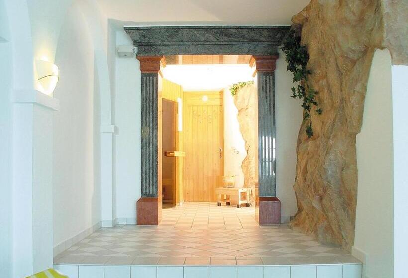 バルコニー付きスタンダードルーム, Genussgasthof & Hotel Beim Krutzler