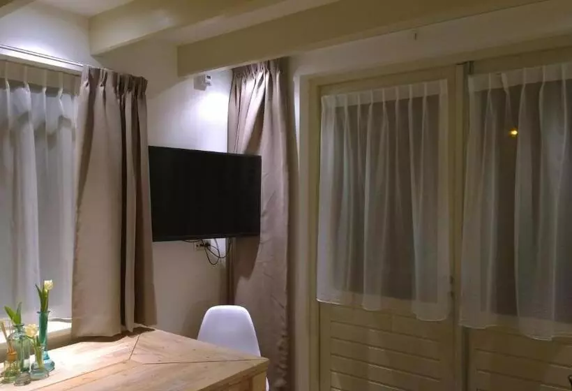 Standard Neljän Hengen Huone Puutarhanäkymä, Boutique Hotel Joure