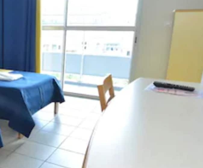 اتاق استاندارد, Centre International De Sejour