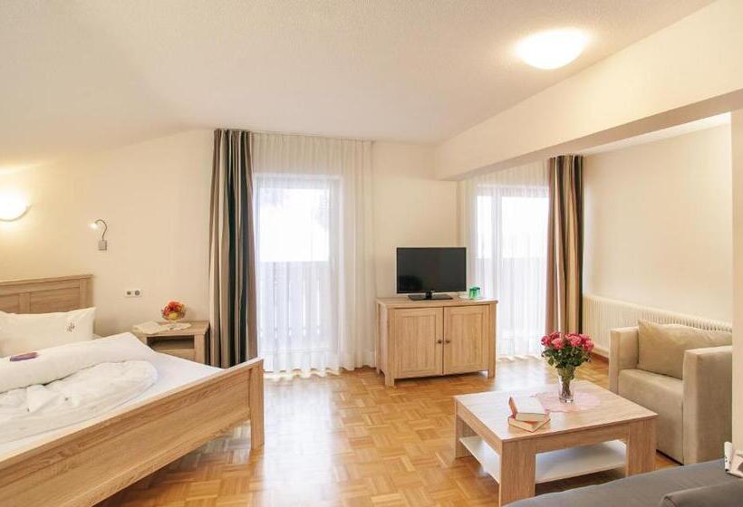 ファミリールーム, Alpine Lifestyle Berghotel Madlener