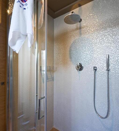 小型套房带海景, Italia