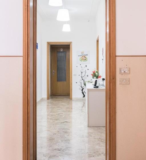 اتاق استاندارد چهار تخته, La Vecchia Reggio