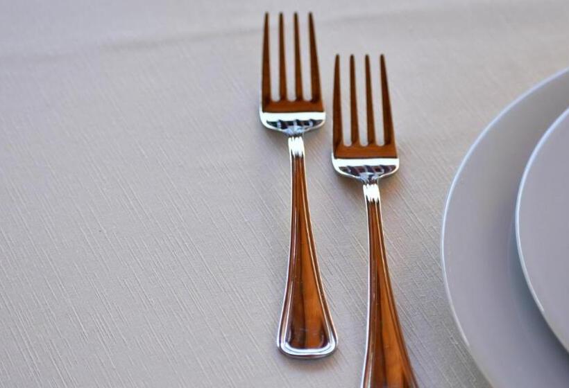 اتاق استاندارد, La Vecchia Reggio