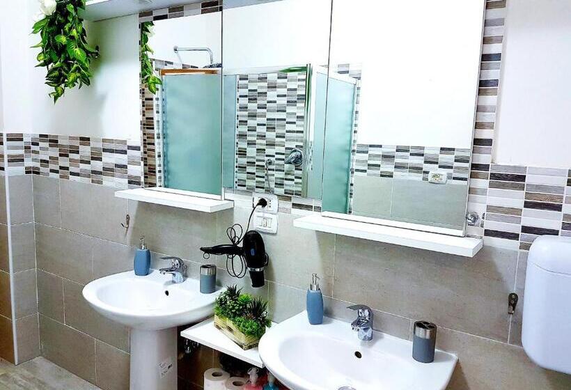 اتاق استاندارد, La Vecchia Reggio