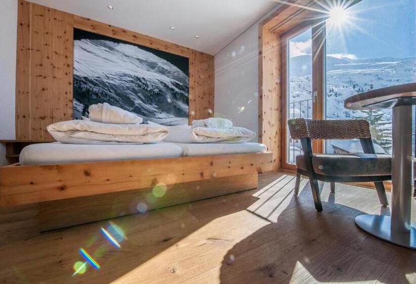 اتاق راحتی, Mondschein Hotel And Chalet