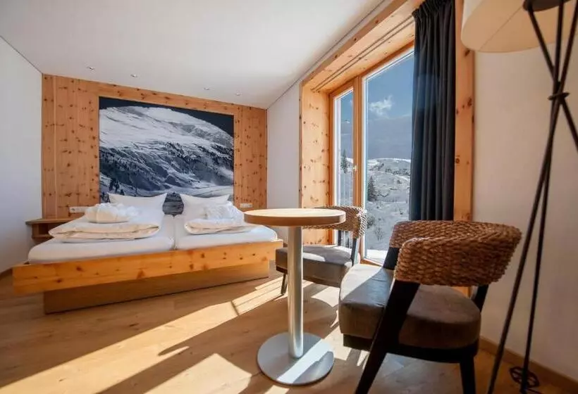 اتاق راحتی, Mondschein Hotel And Chalet
