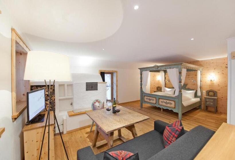 스위트, Mondschein Hotel And Chalet