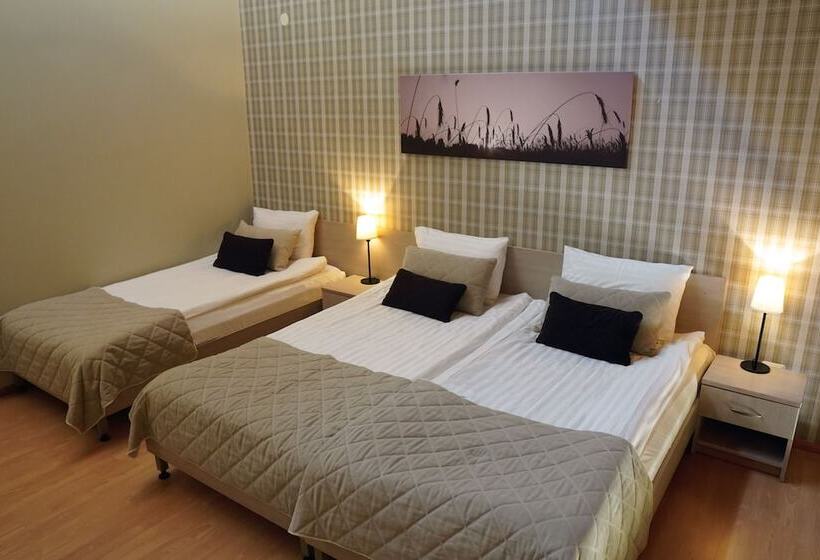 اتاق خانوادگی, Nykščio Namai & Spa