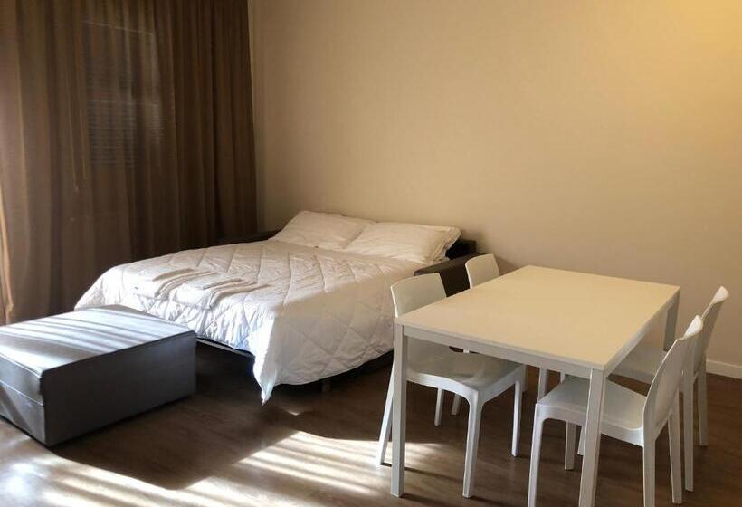 スタンダードスタジオ, Residenze Al Colle Dei Pini