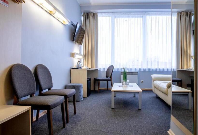 سوییت, Rija Bauska