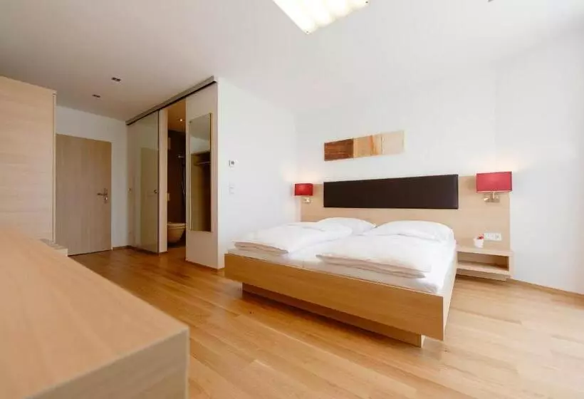 スーペリアールーム, Sternen Hotel Wolfurt