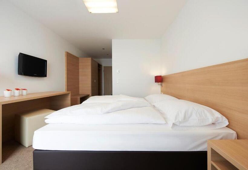 コンフォートルーム, Sternen Hotel Wolfurt