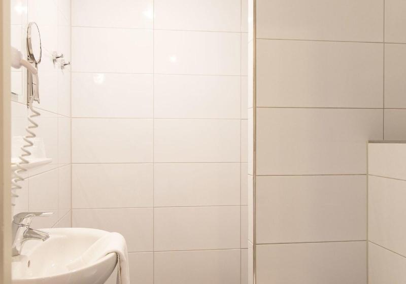 家庭间, Strandhotel Vigilante