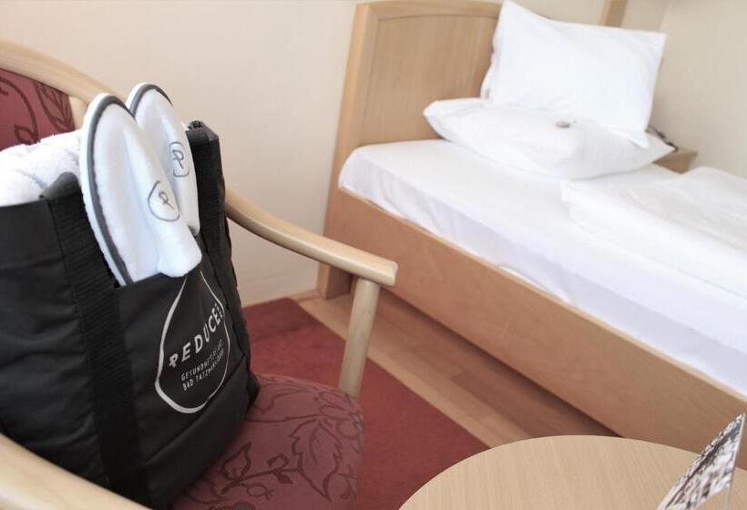 Номер Economy Индивидуальный, Reduce Hotel Vital