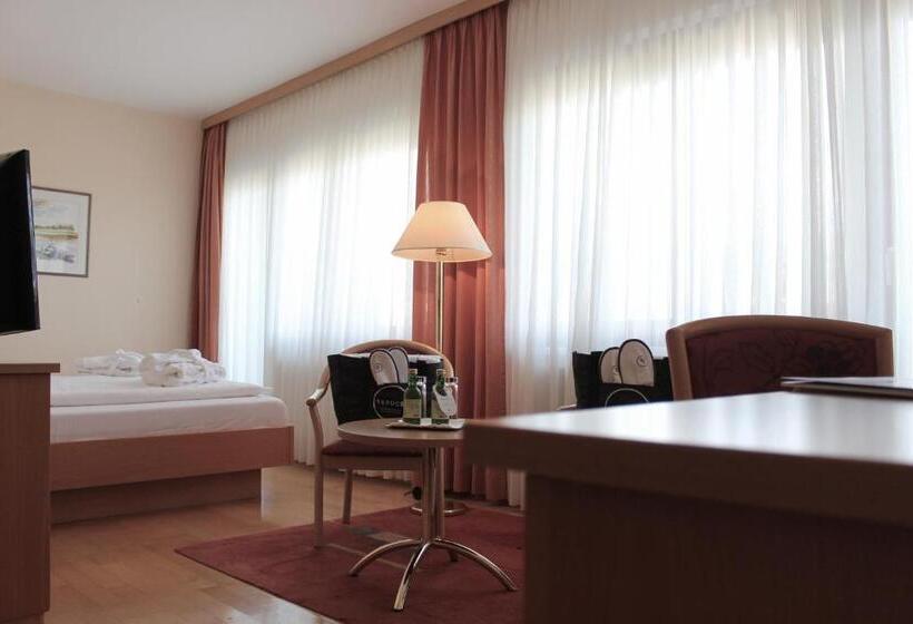 Номер Economy, Reduce Hotel Vital