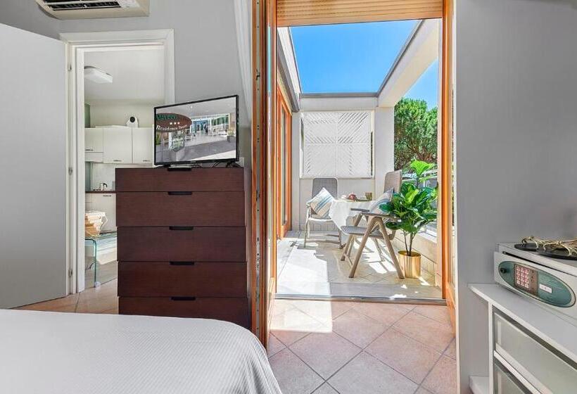 סוויטת ג'וניור, Residence Poggio Dei Pini