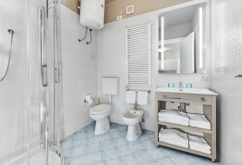 דירת חדר בקומת קרקע, Residence Poggio Dei Pini