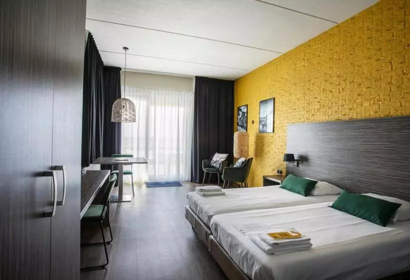 Standard-huone Merinäkymä Parveke, Strandhotel Vigilante