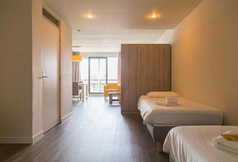 家庭间, Strandhotel Vigilante