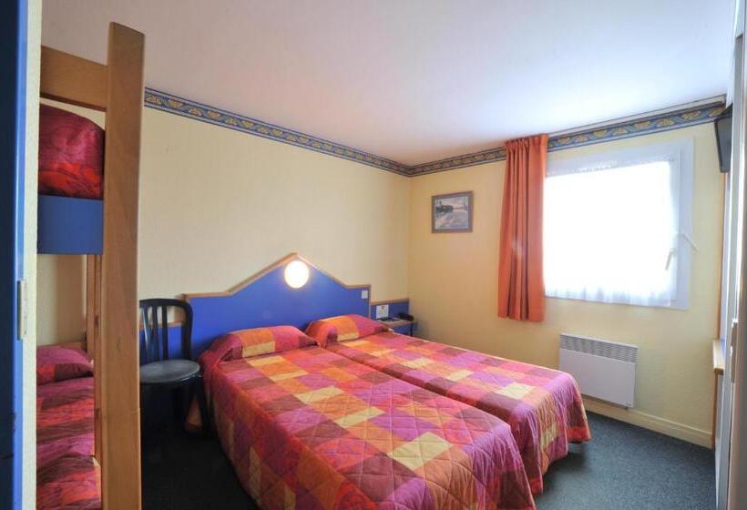 غرفة قياسية رباعية, Fasthotel Vendome