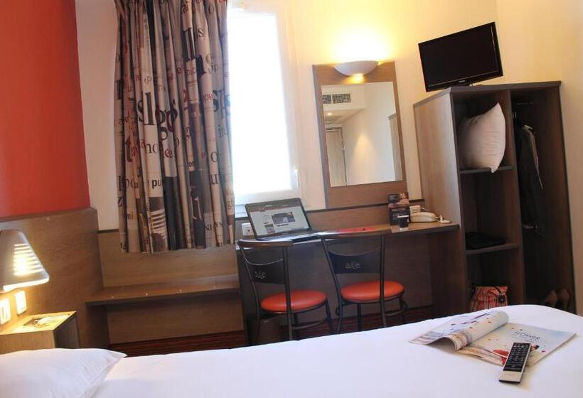 غرفة قياسية ثلاثية, Ace Hôtel Châteauroux Déols