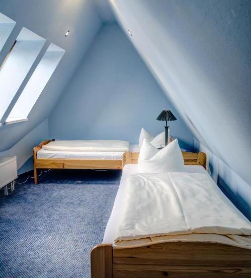 דירת חדר, Asgard