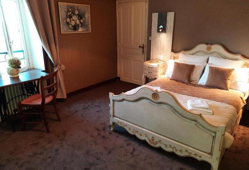 Номер Комфорт, Hôtel De La Barbacane
