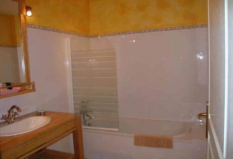スイート, Hôtel De La Barbacane