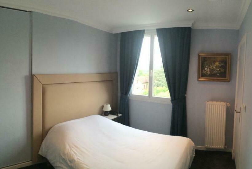 חדר סטנדרט יחיד, Saint Alban