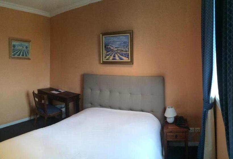 חדר סטנדרט יחיד, Saint Alban