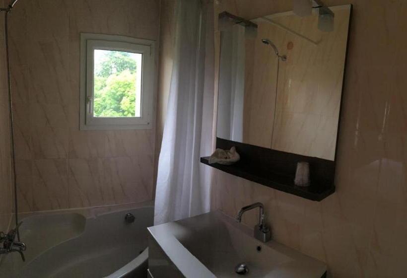 חדר סופריור, Saint Alban